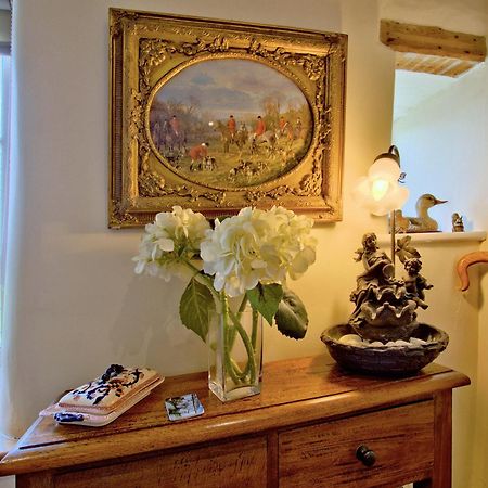 Westside Cottage, Newby, Clapham, Yorkshire Dales National Park, Famous Three Peaks, Near The Lake District, Pets Are Welcome Newby  Exterior foto