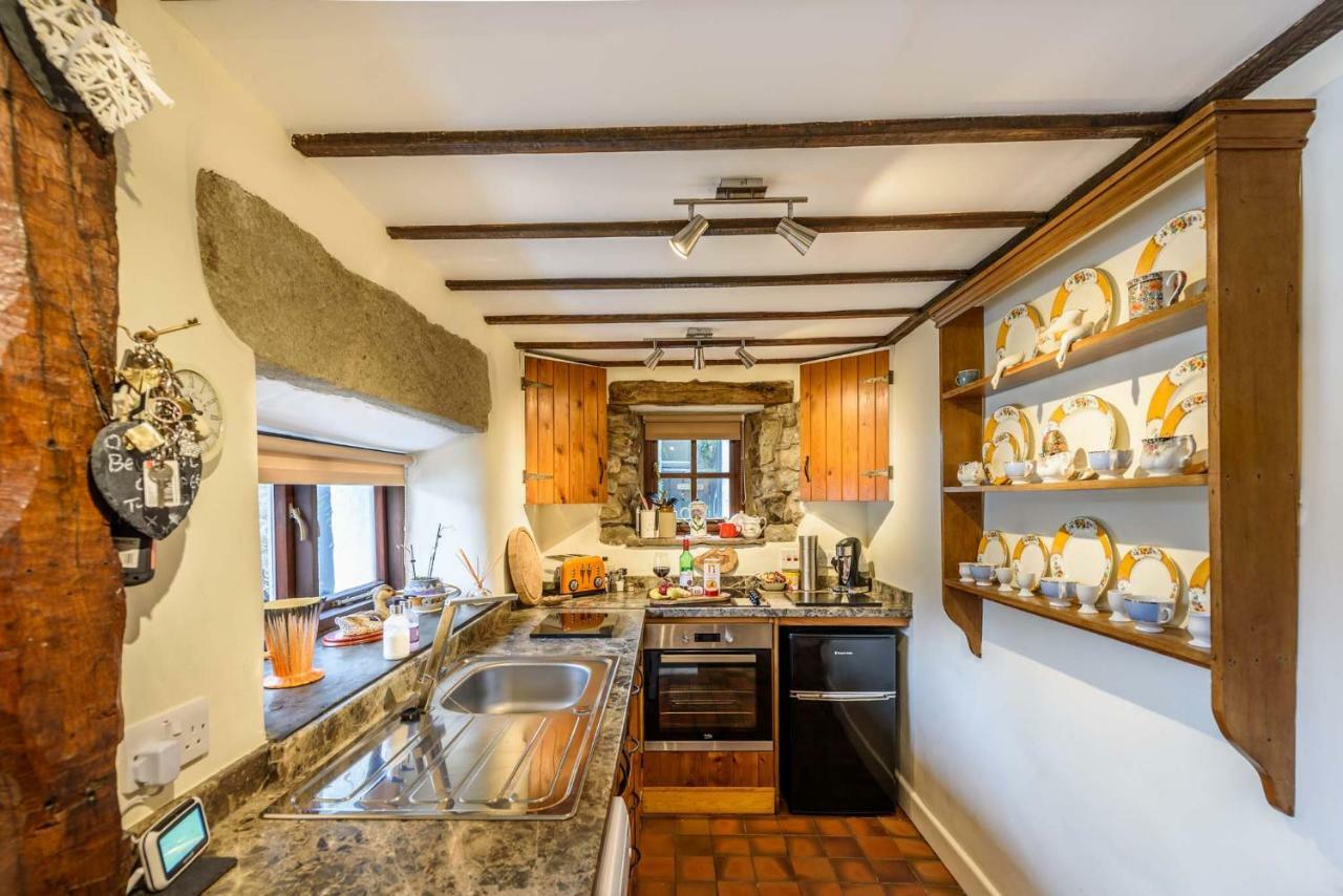 Westside Cottage, Newby, Clapham, Yorkshire Dales National Park, Famous Three Peaks, Near The Lake District, Pets Are Welcome Newby  Exterior foto